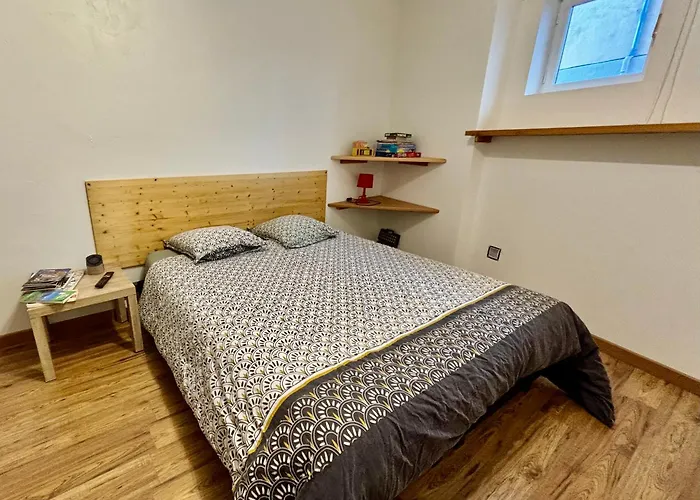 Studio - Baignoire - Pret De Vtt - Lave Linge